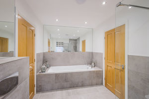 Photo 26- click for photo gallery